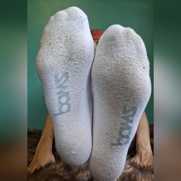 Well Loved White Ankle Socks - Picture 4 of 4